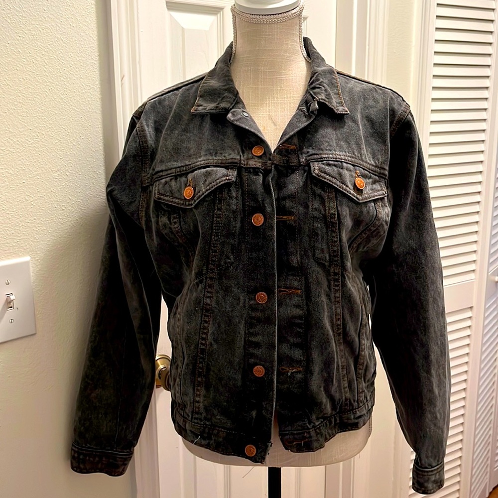 Plain Pockets vintage charcoal denim jacket